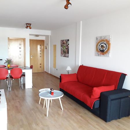 Big And Bright Apartment كوراليهو المظهر الخارجي الصورة